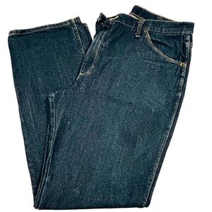 Red Kap men’s denim jeans work pants. Dark wash 38x32